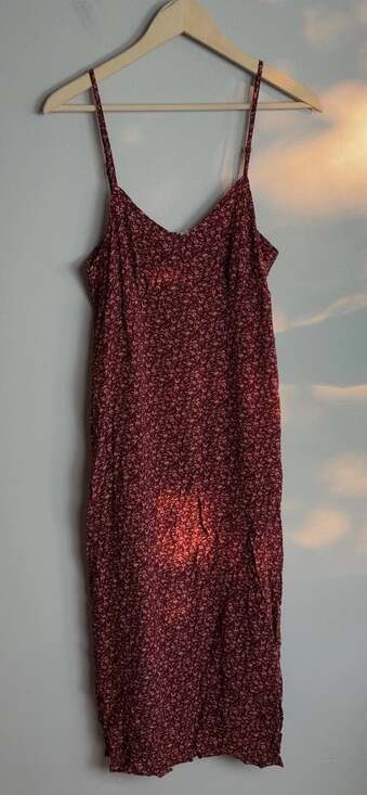 American Eagle Outfitters Dresses & Skirts - American Eagle Outfitters Burgundy Floral Midi Dress Size Large Women’s